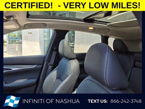 Certified 2025 INFINITI QX50 Luxe AWD/4WD image 7