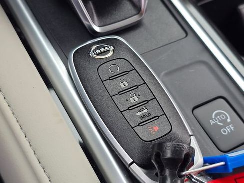 New 2026 Nissan Pathfinder SL w/ SL Premium Package AWD/4WD image 19