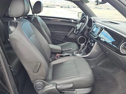 Used 2017 Volkswagen Beetle 1.8T SE image 16