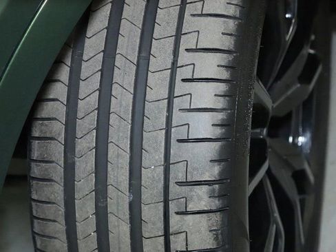 Used 2024 BMW X7 M60i w/ Executive Package image 46