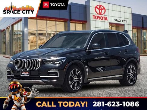 Used 2021 BMW X5 xDrive40i w/ Premium Package AWD/4WD image 1