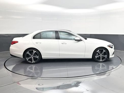 Used 2025 Mercedes-Benz C 300 Sedan image 2