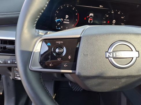 Certified 2025 Nissan Murano Platinum w/ Cargo Package AWD/4WD image 8