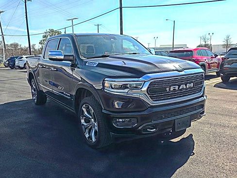 Used 2020 RAM 1500 Limited image 3