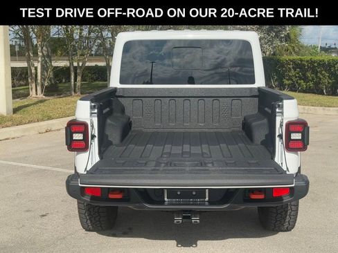 New 2026 Jeep Gladiator Mojave w/ Safety Group image 36