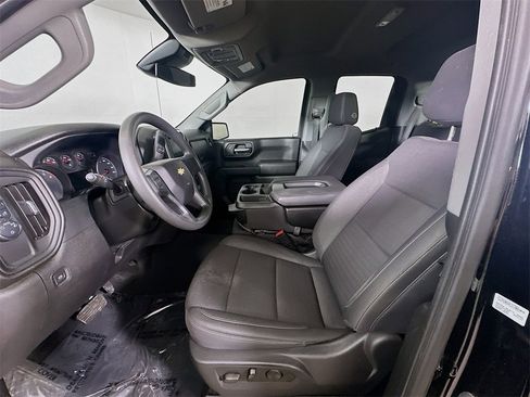 Used 2023 Chevrolet Silverado 1500 Custom w/ 2.7L Blackout Package image 15