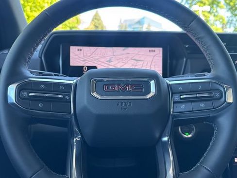 Used 2026 GMC Terrain Elevation w/ Black Edition FWD image 23