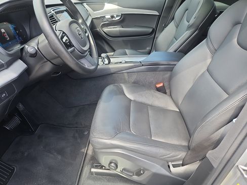 Certified 2024 Volvo XC90 B5 Core AWD/4WD image 31