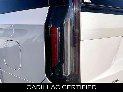 Certified 2024 Cadillac Escalade ESV V w/ Heavy-Duty Trailer Package AWD/4WD image 26