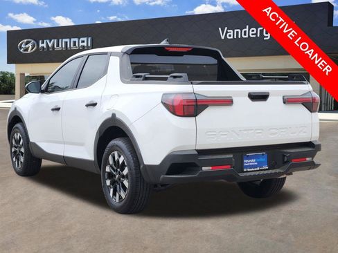 New 2026 Hyundai Santa Cruz SE FWD image 3