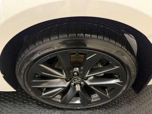 Certified 2023 Toyota Corolla SE image 9