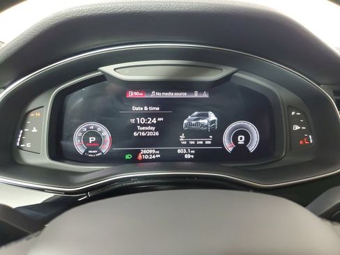 Used 2023 Audi Q8 Premium Plus w/ Premium Plus Package AWD/4WD image 27
