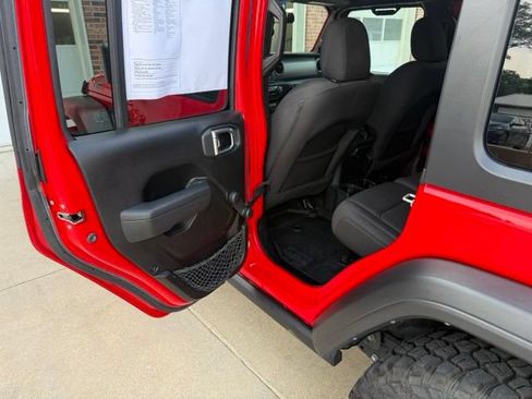 Used 2022 Jeep Wrangler Unlimited Sport AWD/4WD image 15