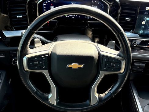Used 2022 Chevrolet Silverado 1500 LTZ AWD/4WD image 11