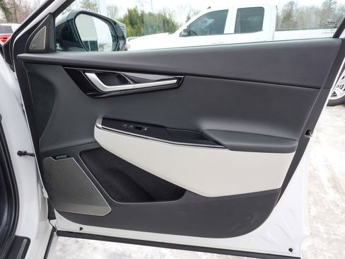 Used 2024 Kia EV6 GT-Line image 16