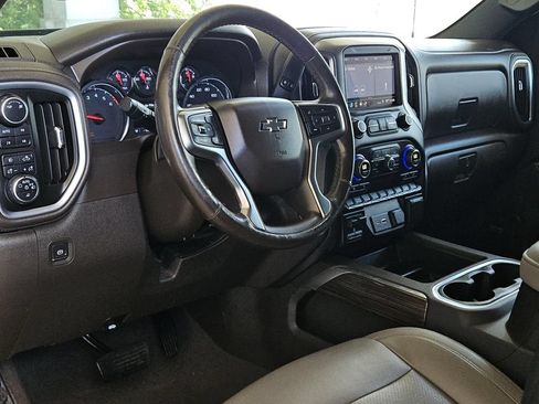 Used 2019 Chevrolet Silverado 1500 LT Trail Boss AWD/4WD image 28