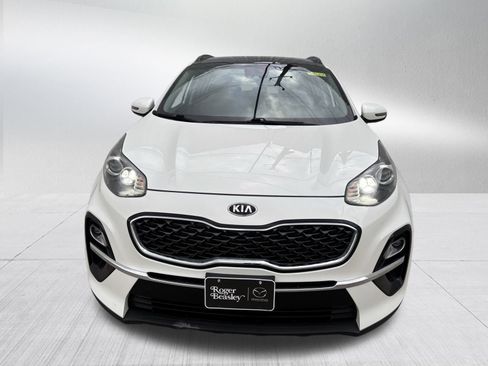 Used 2022 Kia Sportage EX image 2