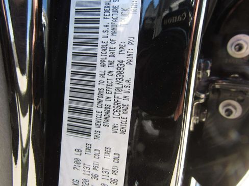 Used 2020 RAM 1500 Big Horn AWD/4WD image 26
