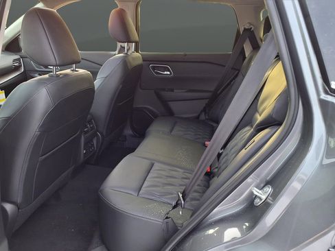 New 2026 Nissan Rogue Platinum w/ Platinum Premium Package image 19