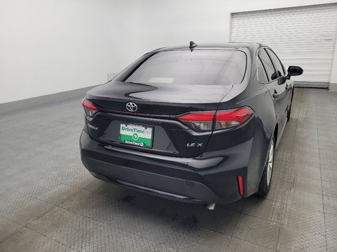 Used 2022 Toyota Corolla XLE w/ Advanced Lighting Package image 7