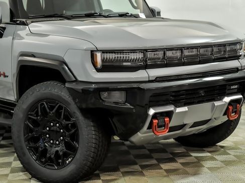 New 2025 GMC Hummer EV 2X w/ LPO, Sport Package image 2