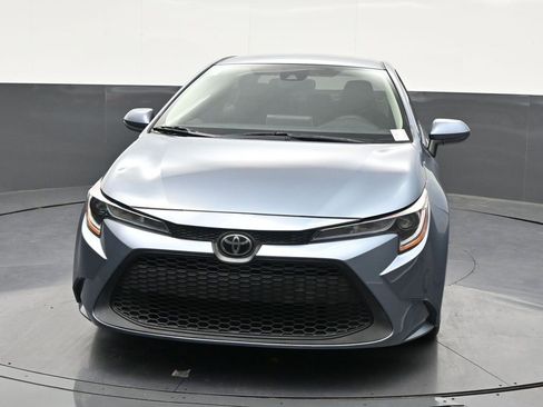 Used 2020 Toyota Corolla LE image 9