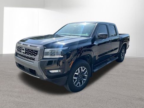 Used 2025 Nissan Frontier SL AWD/4WD image 25