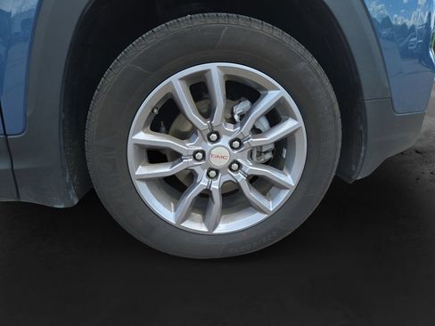 Used 2024 GMC Terrain SLT AWD/4WD image 13