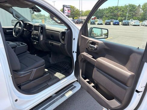 Used 2025 Chevrolet Silverado 1500 W/T RWD image 12