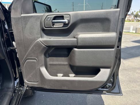 Used 2024 Chevrolet Silverado 1500 Custom Trail Boss AWD/4WD image 28