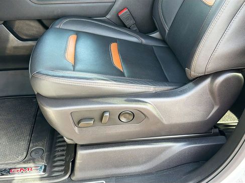 Used 2024 GMC Sierra 1500 AT4 w/ Technology Package image 19