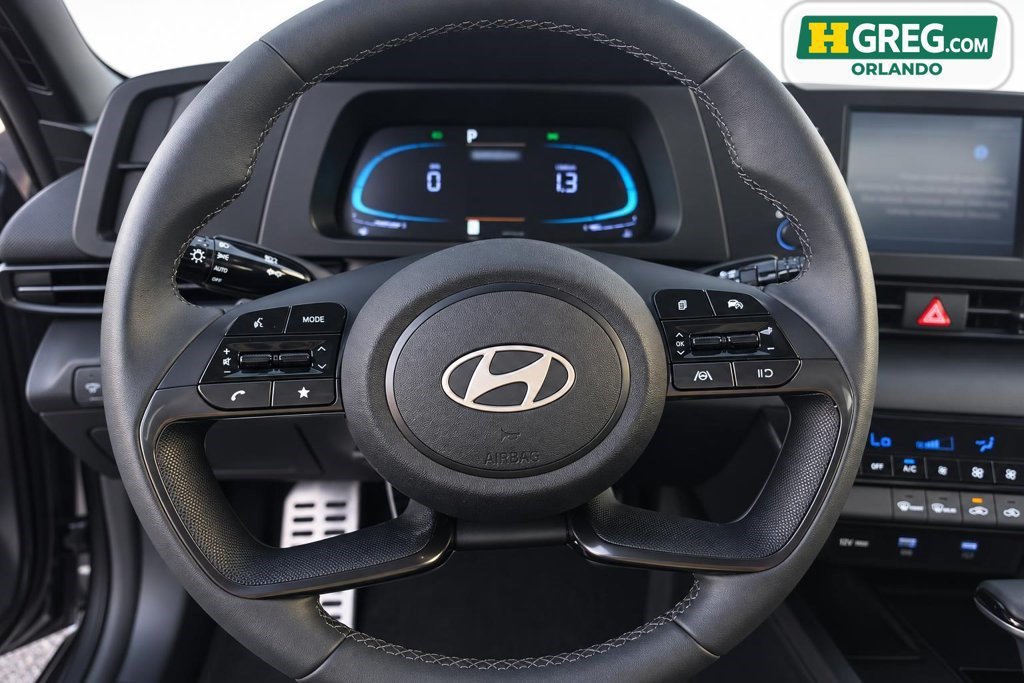 Used 2026 Hyundai Elantra Sport FWD image 13