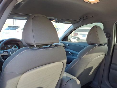 Certified 2025 Hyundai Elantra Blue w/ Cargo Package image 15