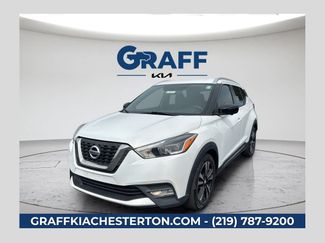 Used 2018 Nissan Kicks SR FWD video 1