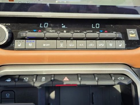 Used 2025 Toyota Tundra 1794 Edition image 28