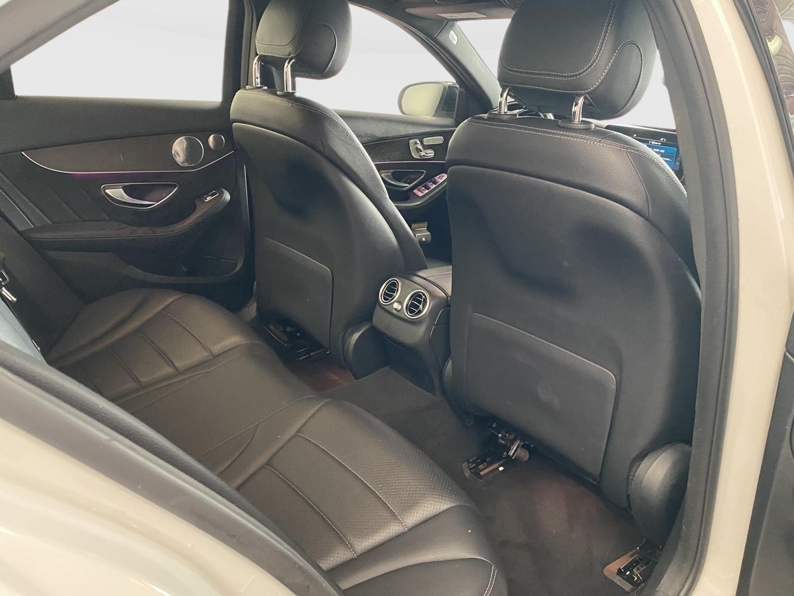 Used 2020 Mercedes-Benz C 300 4MATIC Sedan image 12
