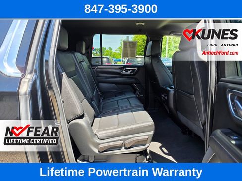 Used 2023 Chevrolet Suburban LT AWD/4WD image 30