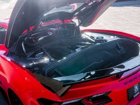 Used 2021 Chevrolet Corvette Stingray Premium Cpe w/ Z51 Performance Package image 30