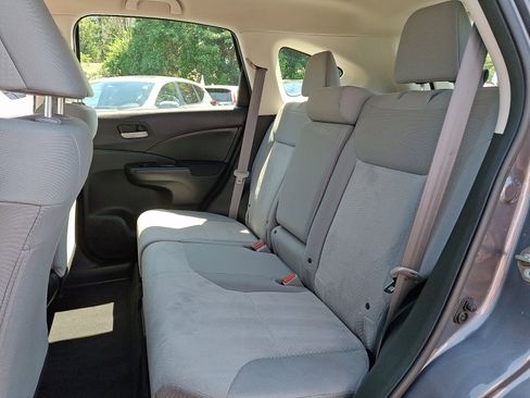 Used 2016 Honda CR-V LX image 9