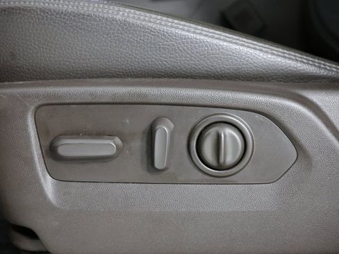 Used 2021 GMC Sierra 3500 Denali w/ Denali Ultimate Package image 26