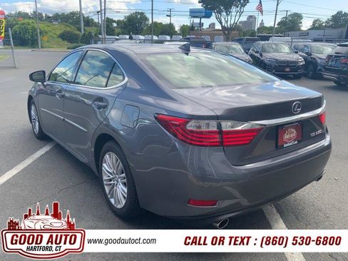 Used 2015 Lexus ES 350 w/ Luxury Package FWD image 7