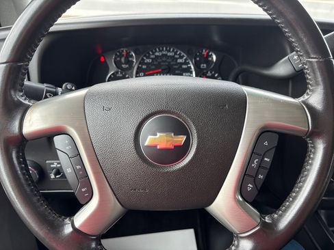 Used 2017 Chevrolet Express 2500 LS image 20
