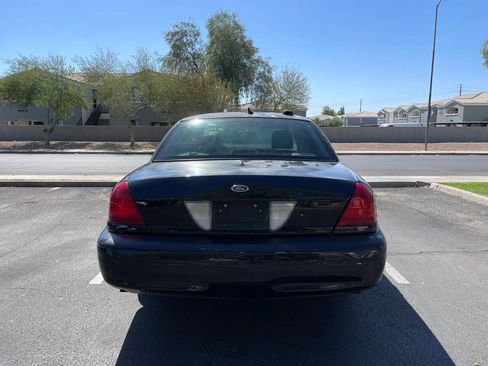 Used 2008 Ford Crown Victoria Police Interceptor image 13