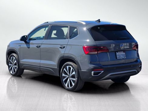 Used 2022 Volkswagen Taos SE AWD/4WD image 6
