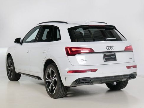 Certified 2025 Audi Q5 2.0T Premium Plus AWD/4WD image 5