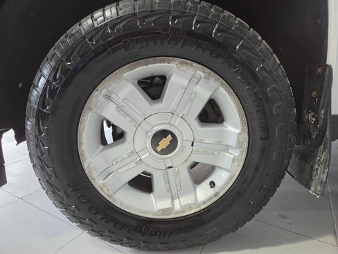 Used 2018 Chevrolet Silverado 1500 LTZ w/ LPO, Black Pack image 14