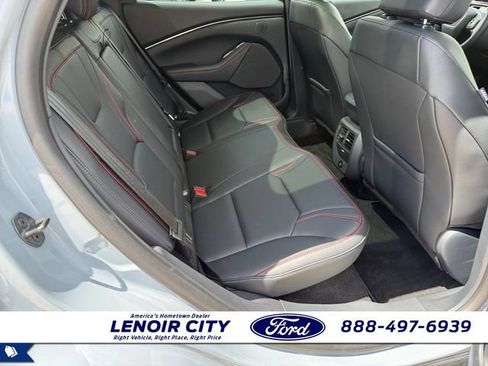 Used 2025 Ford Mustang Mach-E Premium w/ Sport Appearance Package AWD/4WD image 12