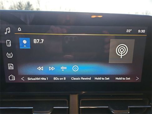 Certified 2025 Chevrolet Trax RS image 13