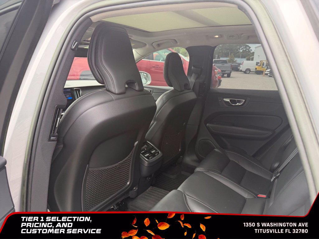 Used 2023 Volvo XC60 B5 Ultimate w/ Protection Package Premier FWD image 21