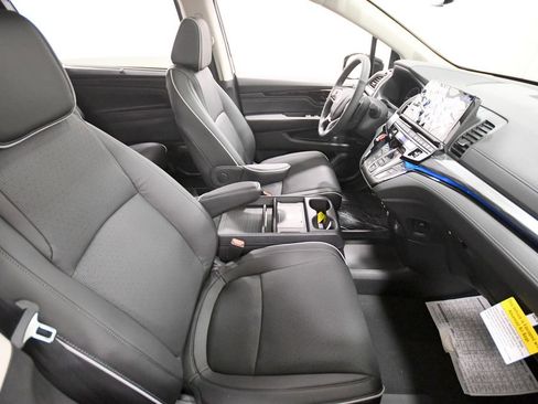 New 2026 Honda Odyssey Elite image 12